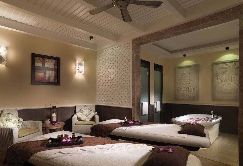 هتل Grand Lexis Port Dickson