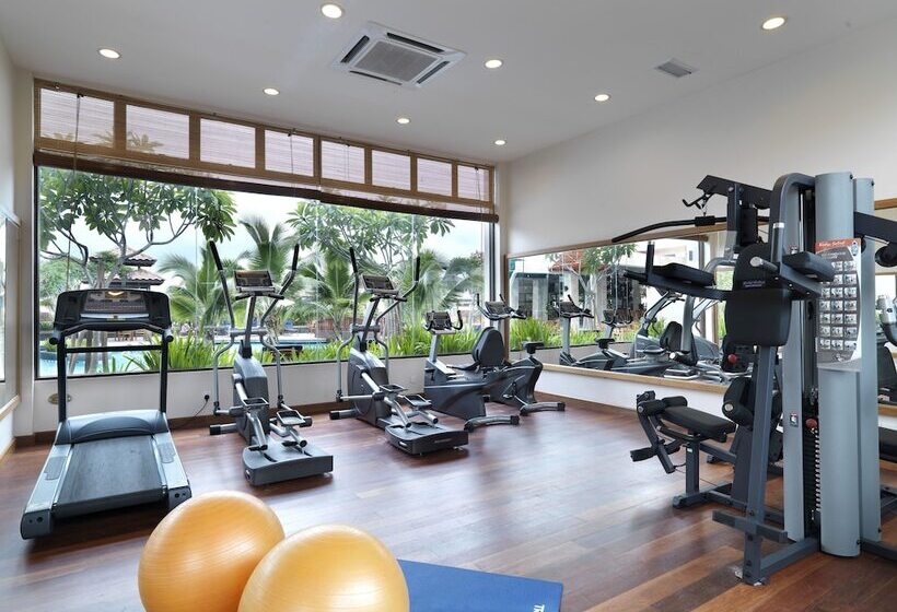هتل Grand Lexis Port Dickson