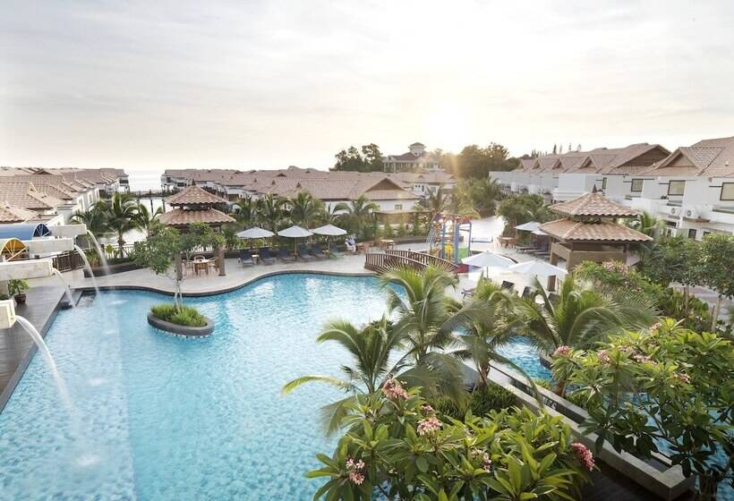هتل Grand Lexis Port Dickson