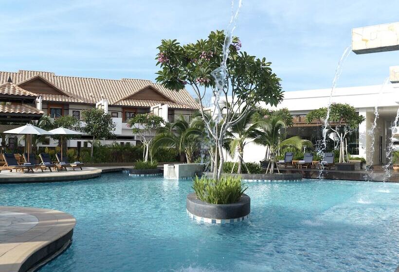 هتل Grand Lexis Port Dickson