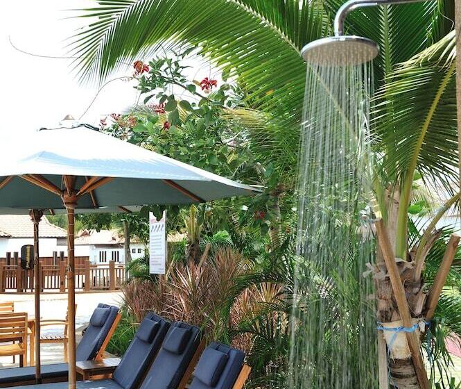 هتل Grand Lexis Port Dickson