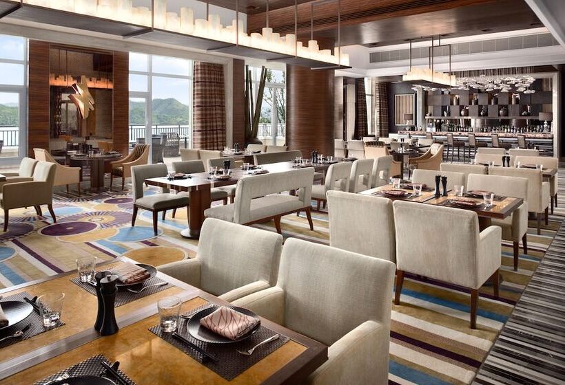Отель Hilton Hangzhou Qiandao Lake Resort