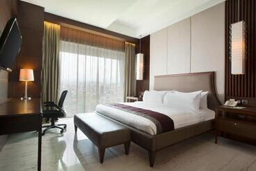 Fotos del hotel Holiday Inn Bandung Pasteur, An Ihg: 1 Fotos del hotel Holiday Inn Bandung Pasteur, An Ihg: 1