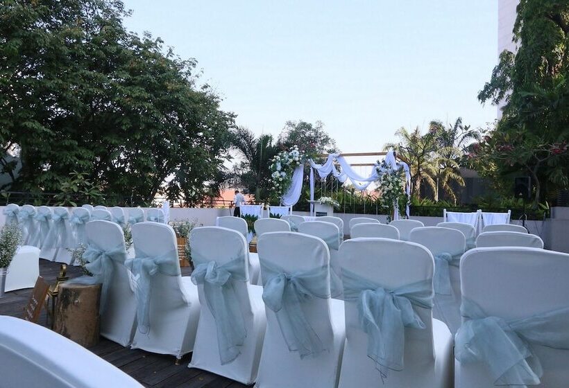 Fotos del hotel Java Paragon  & Residences:  28