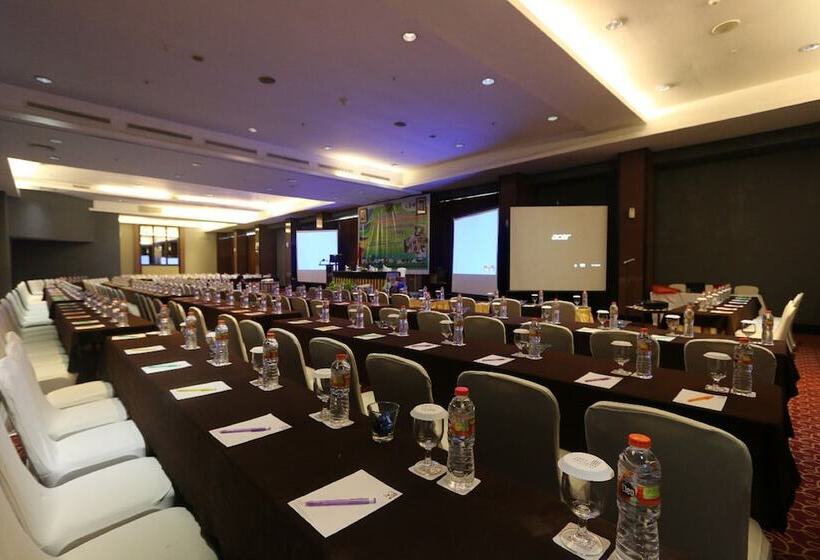 Fotos del hotel Java Paragon  & Residences:  54