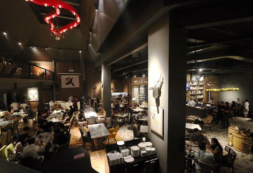 Fotos del hotel Java Paragon  & Residences:  31