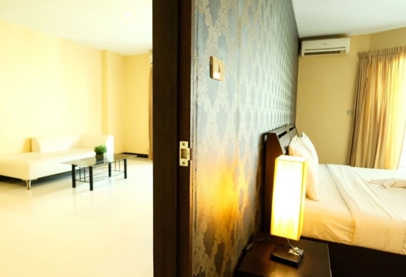 هتل Jomtien Plaza Residence