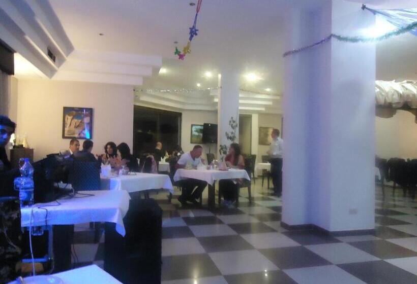 هتل La Maison