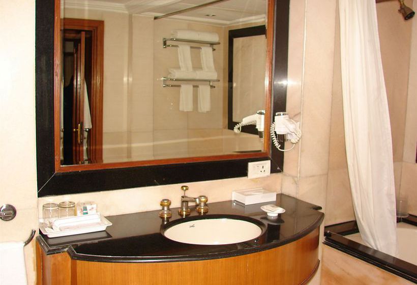 فندق Mansingh Towers