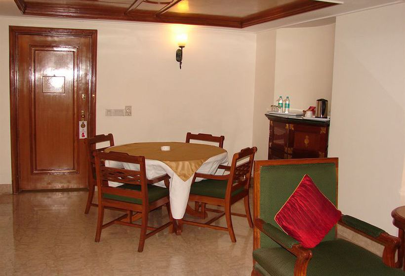 فندق Mansingh Towers