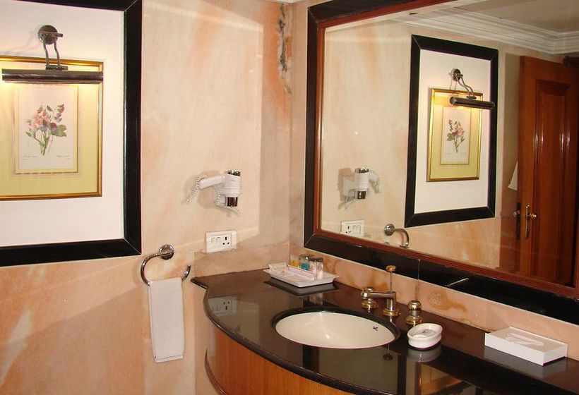 فندق Mansingh Towers