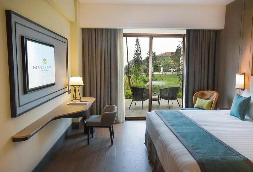Mason Pine Hotel Bandung