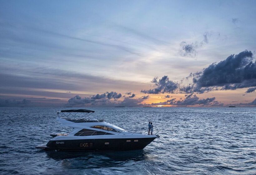 هتل Naladhu Private Island Maldives   Special Offer On Transfer Rates For Summer 2024