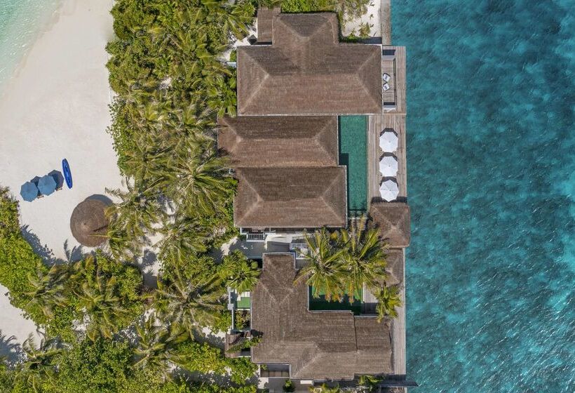 هتل Naladhu Private Island Maldives   Special Offer On Transfer Rates For Summer 2024