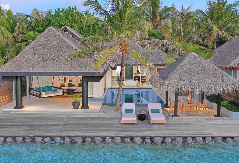 هتل Naladhu Private Island Maldives   Special Offer On Transfer Rates For Summer 2024