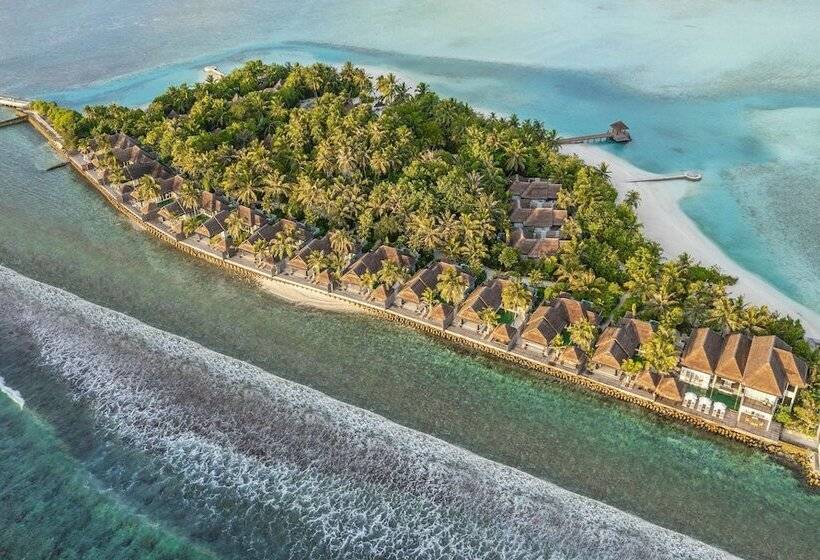 Hotel Naladhu Private Island Maldives