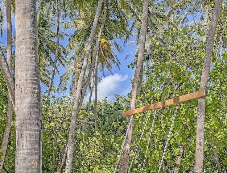 هتل Naladhu Private Island Maldives   Special Offer On Transfer Rates For Summer 2024