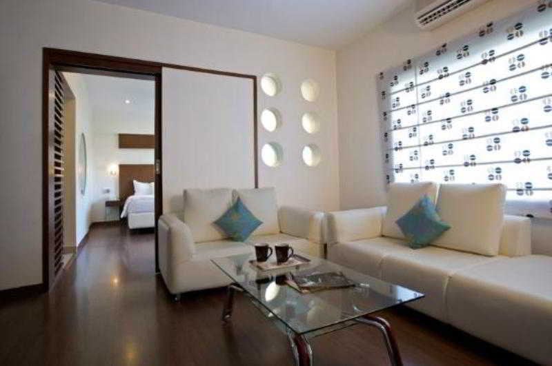 Fotos del hotel Oyster Suites:  2