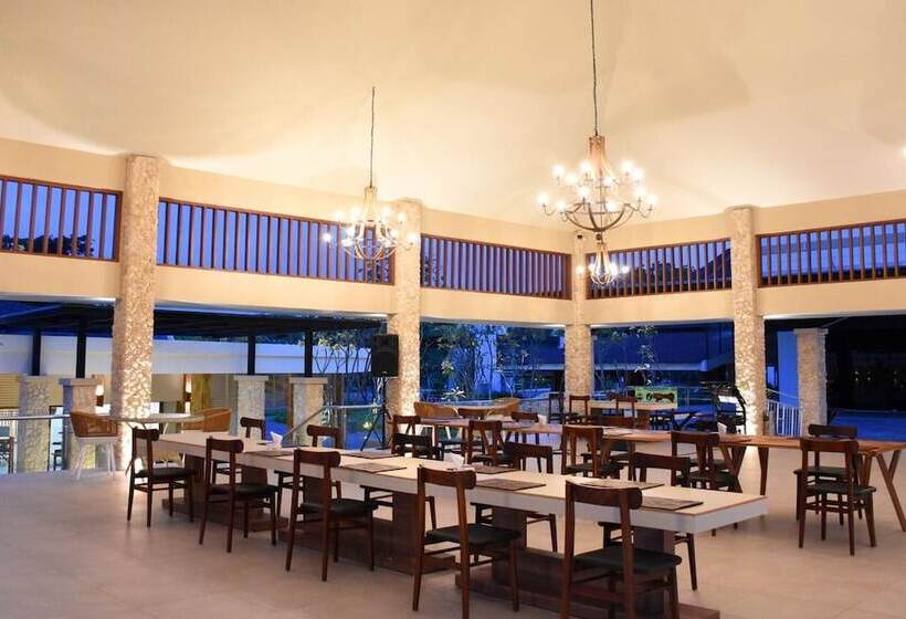 هتل Putri Duyung Ancol