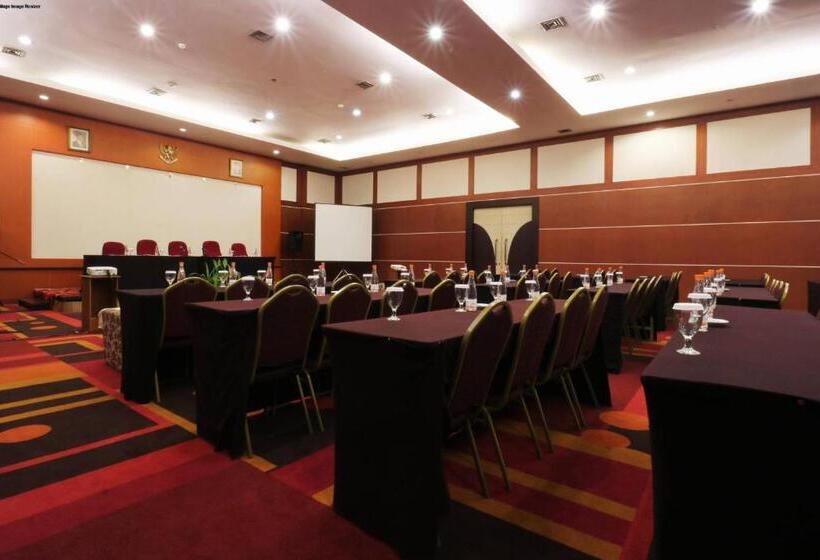Fotos del hotel Sari Ater Kamboti Hotel Bandung:  4