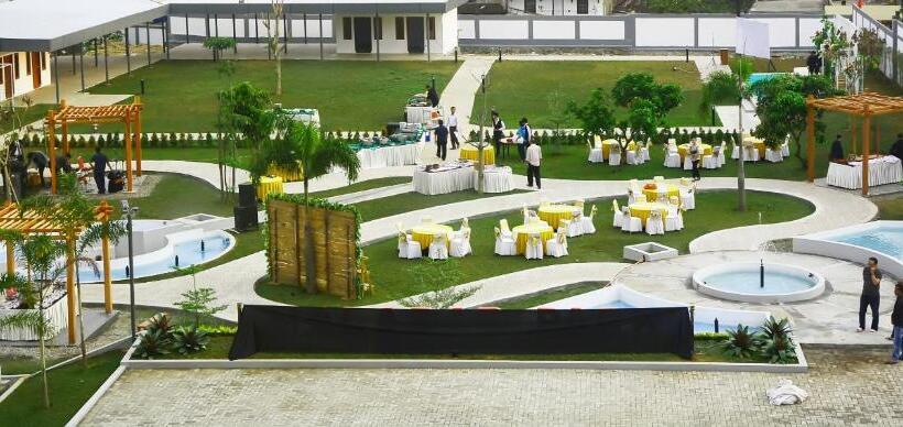 Fotos del hotel Sari Ater Kamboti Hotel Bandung:  28