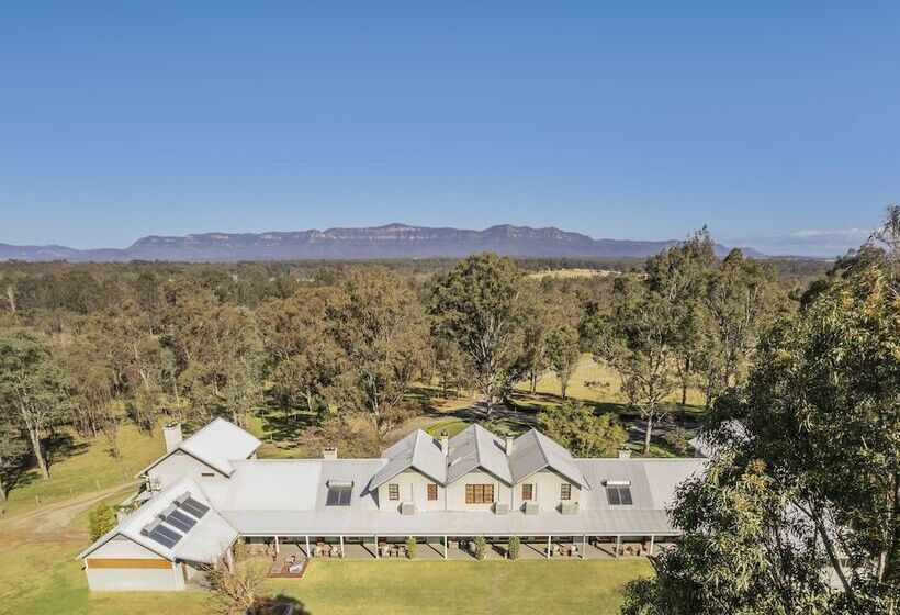 هتل Spicers Vineyards Estate