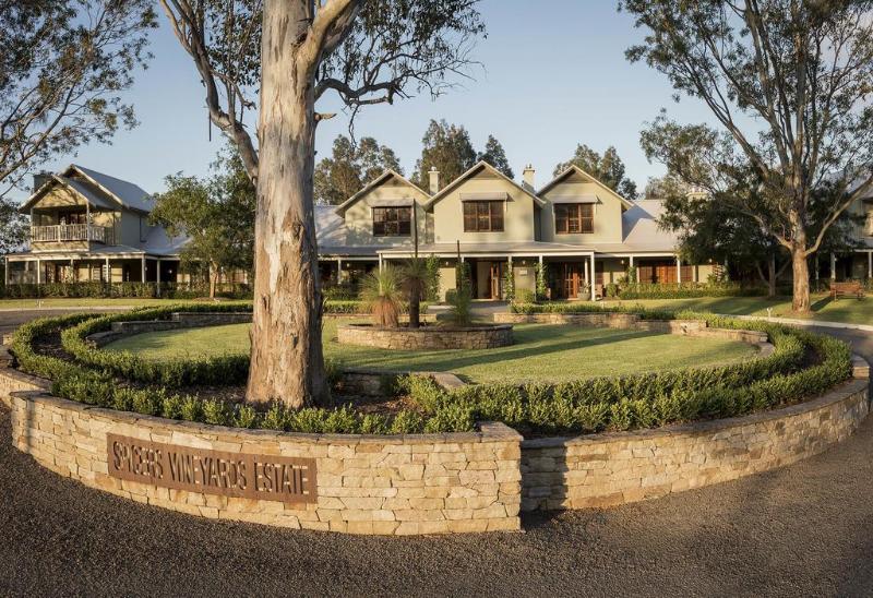 هتل Spicers Vineyards Estate