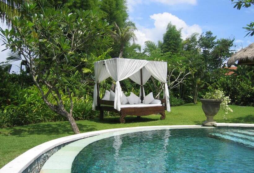 هتل Villa Mathis