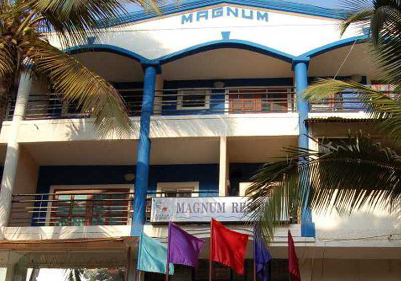 Magnum Resorts Near Candolim Beach