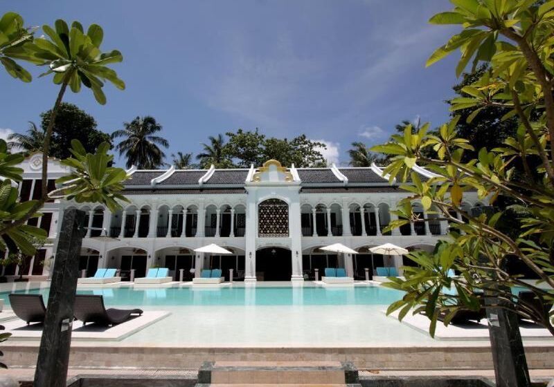 Racha Island Resort