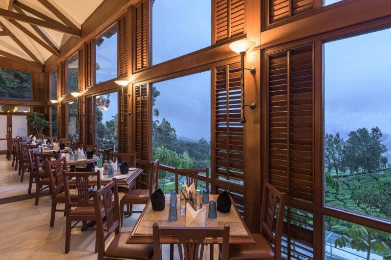 リゾートホテル Club Mahindra Munnar