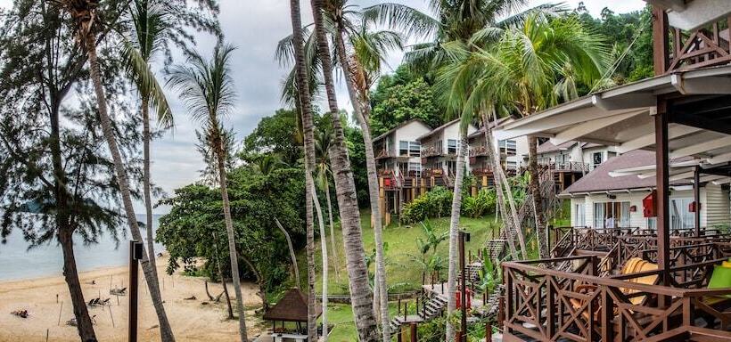 استراحتگاه Sutera Sanctuary Lodges At Manukan Island