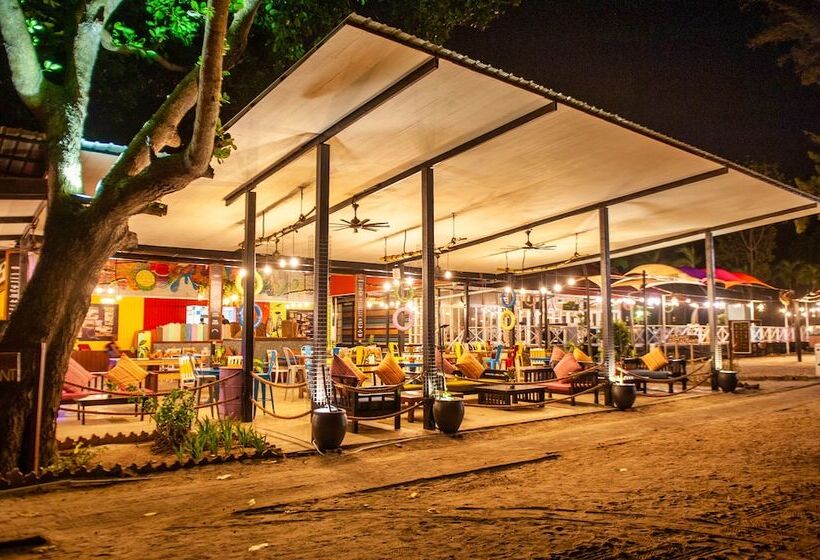 منتجع Sutera Sanctuary Lodges At Manukan Island