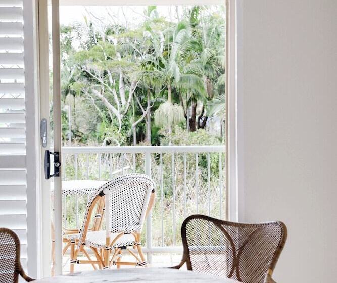 استراحتگاه The Lord Byron