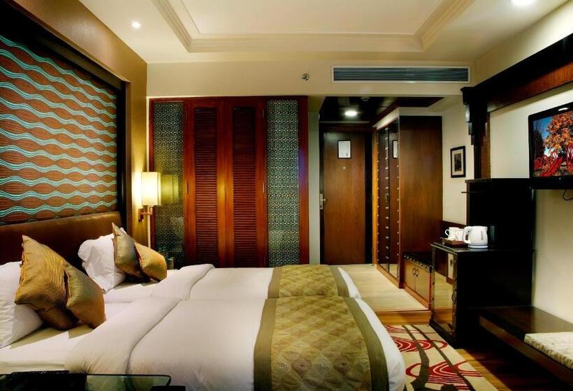 Fotos del hotel The Fern  An Ecotel:  32