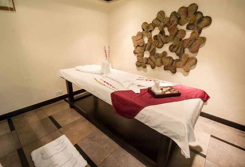 Fotos del hotel The Fern  An Ecotel:  10