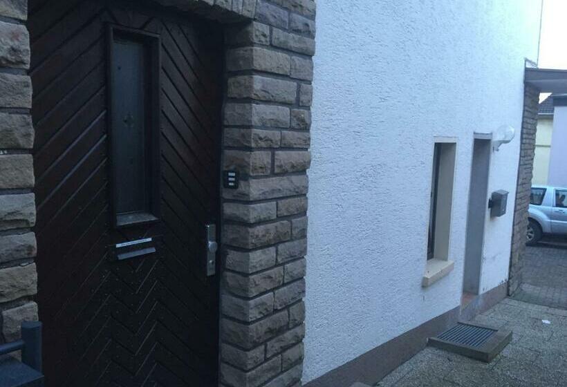 הוסטל Monteurhome Hagen
