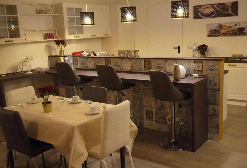 مبيت وإفطار Cara Pace In Collina Per Famiglie