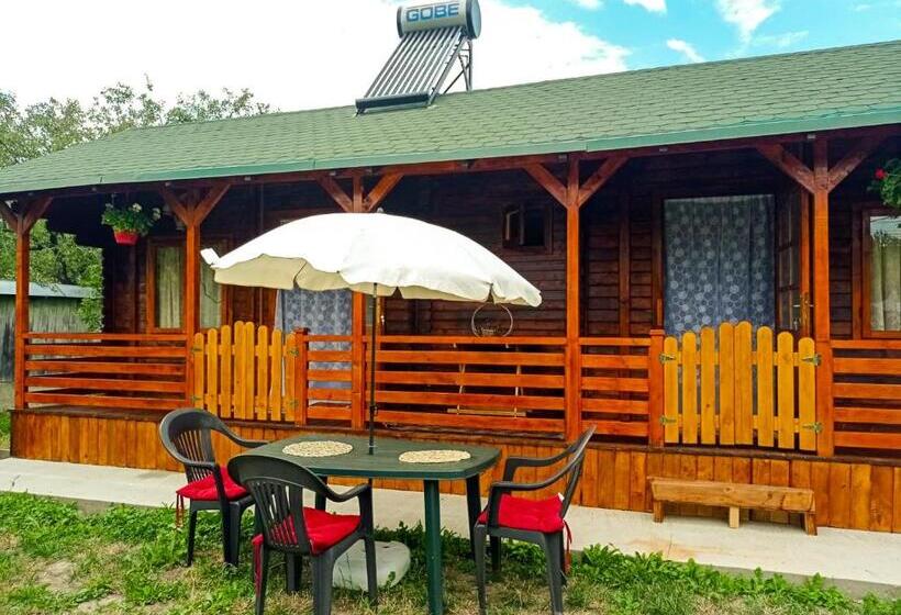 تختخواب و صبحانه Casa La Agapia