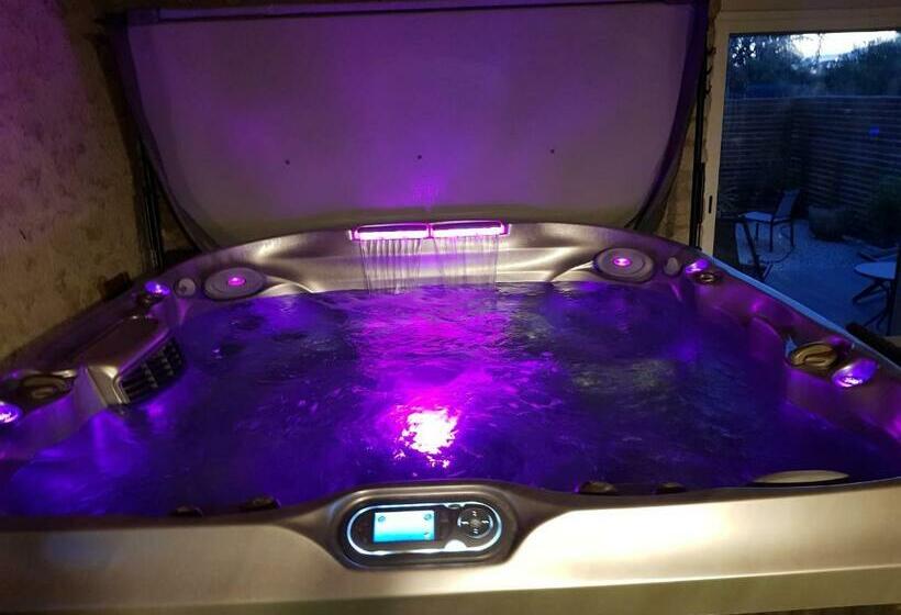 민박 Le Grand Cèdre Spa Et Détente
