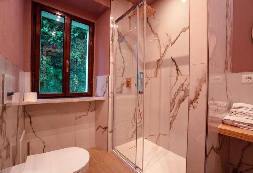 Bed and Breakfast La Rosa Del Rabbi Room&breakfast