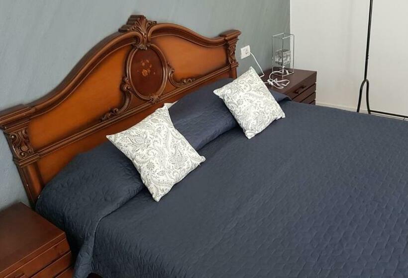 פנסיון Casa Magnolia