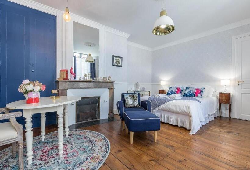 مبيت وإفطار Le Logis D Augustin