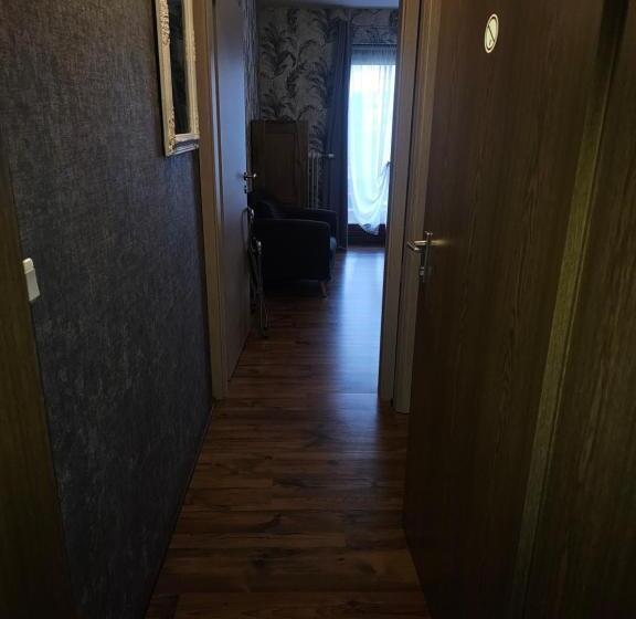 הוסטל Gästehaus Loehnert Gmbh