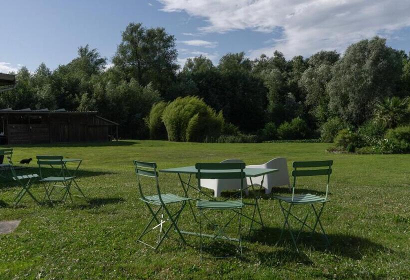 Au Petit Canteleu   Bed & Breakfast