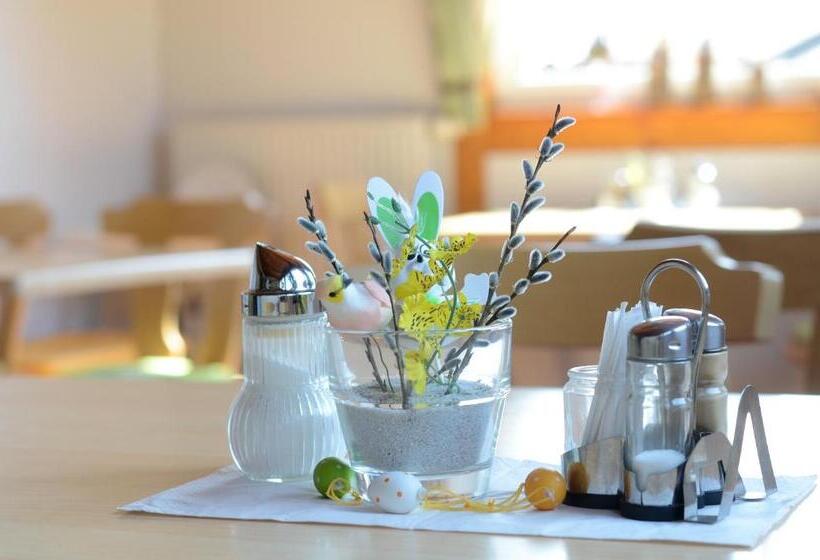 Bed and Breakfast Gästehaus Christa