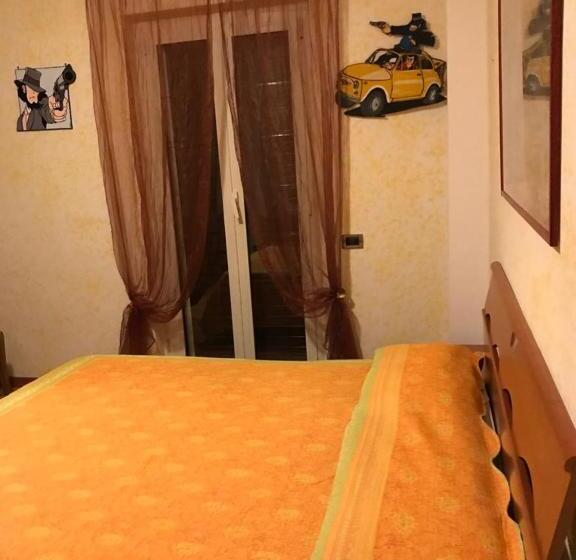 צימר Mirella S House Viaverona