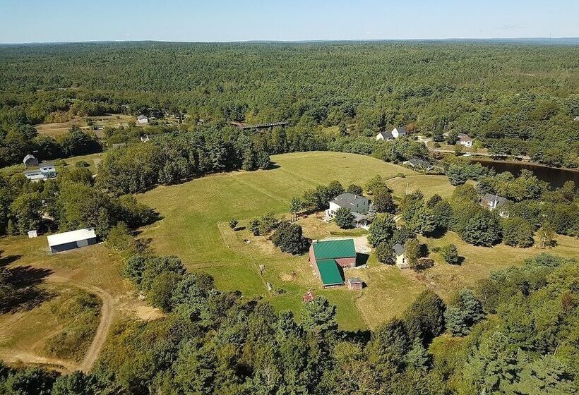 مبيت وإفطار River Ridge Lodge