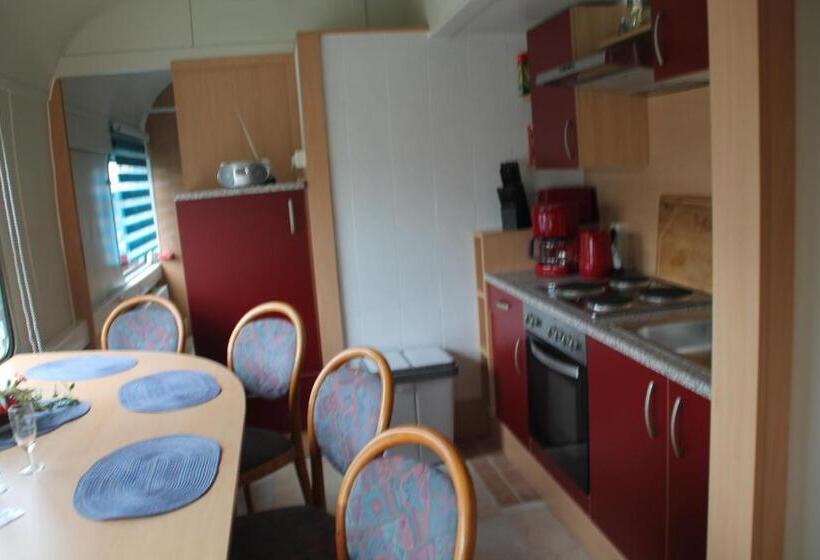 ホテル Wolkensteiner Zug