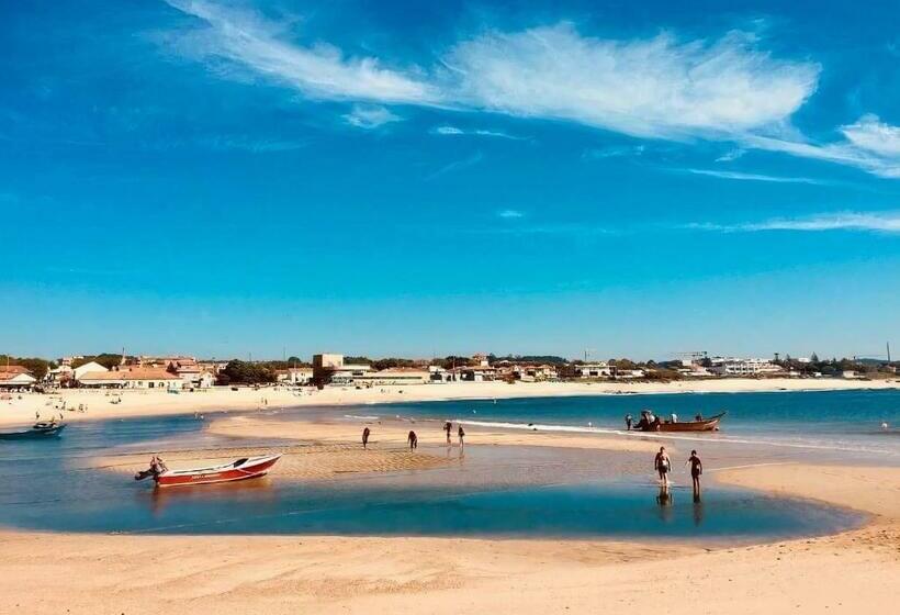 Pensão Blue , Praia Da Aguda Porto